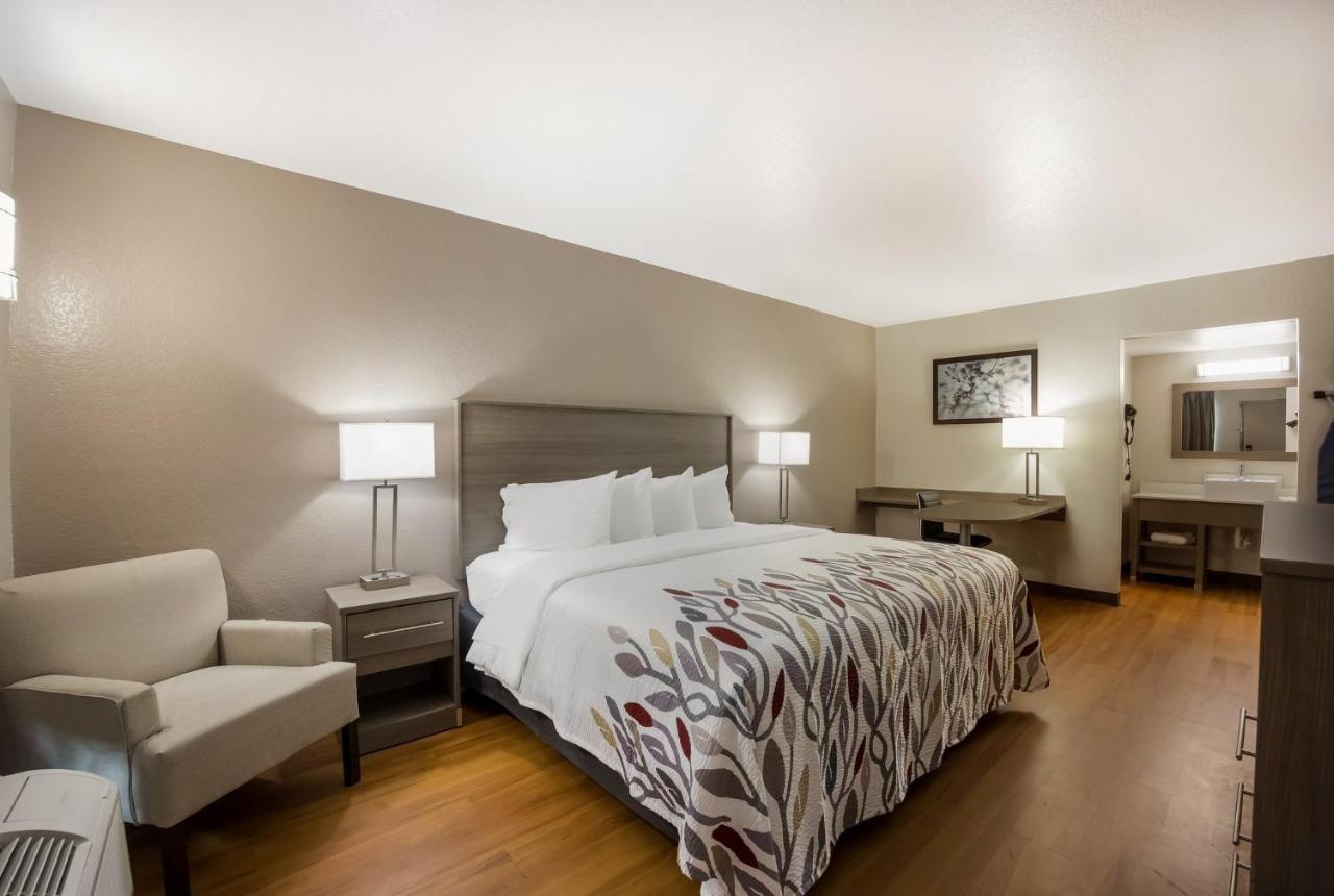 Red Roof Inn & Suites Томасвілл Екстер'єр фото
