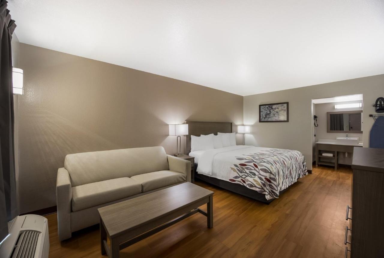 Red Roof Inn & Suites Томасвілл Екстер'єр фото