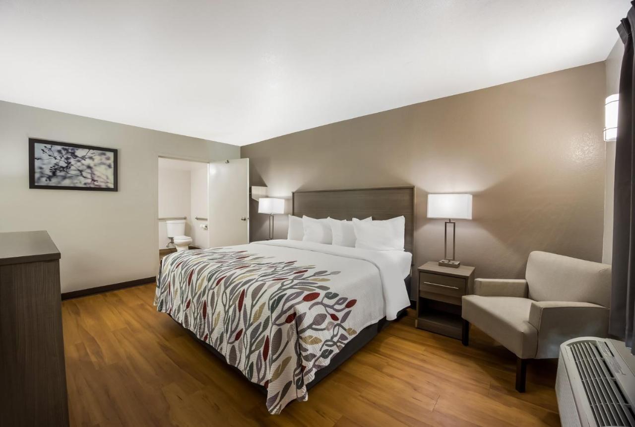 Red Roof Inn & Suites Томасвілл Екстер'єр фото