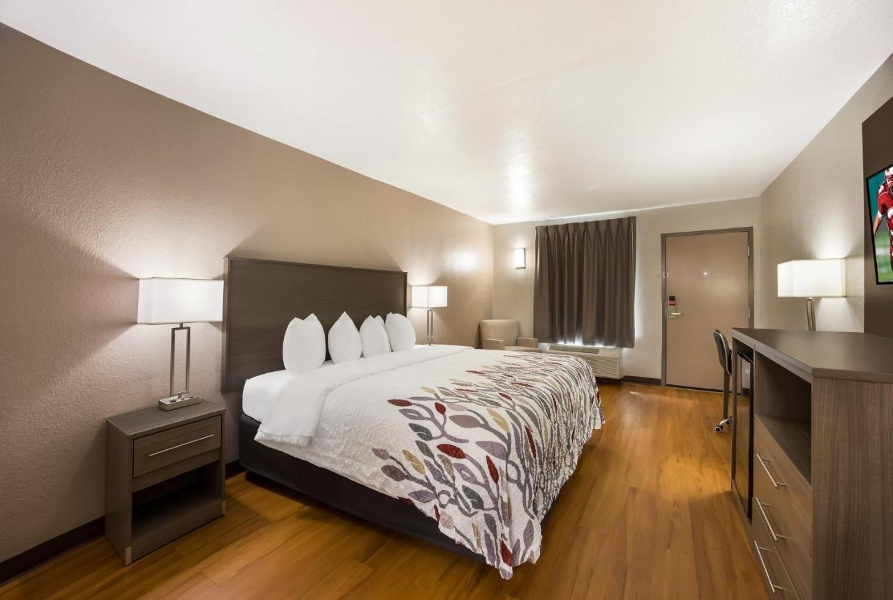 Red Roof Inn & Suites Томасвілл Екстер'єр фото